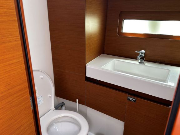 Image of DROSERA yacht #11