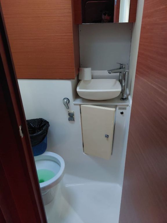 Image of ELESSAR yacht #10