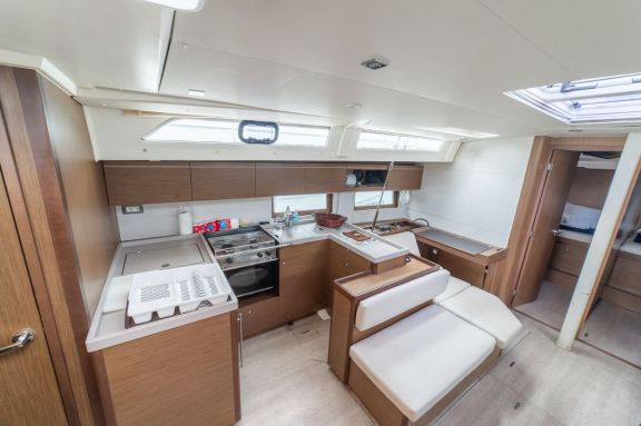 Image of IBERIS yacht #9