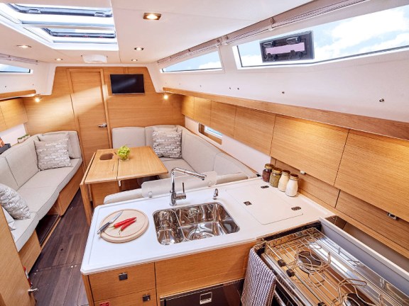 Image of Lina yacht #11