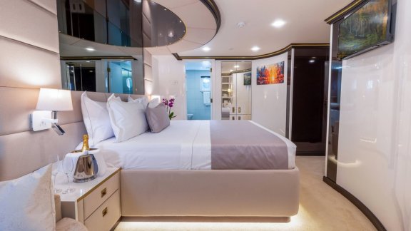 Image of M/Y Aurum Sky yacht #23