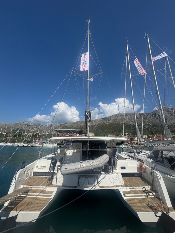 Image of Sea novels yacht #5