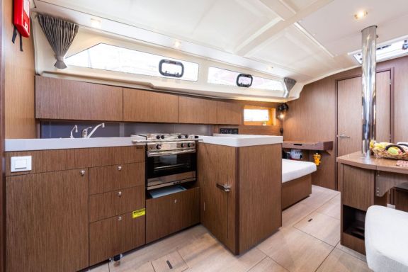 Image of Elena yacht #6