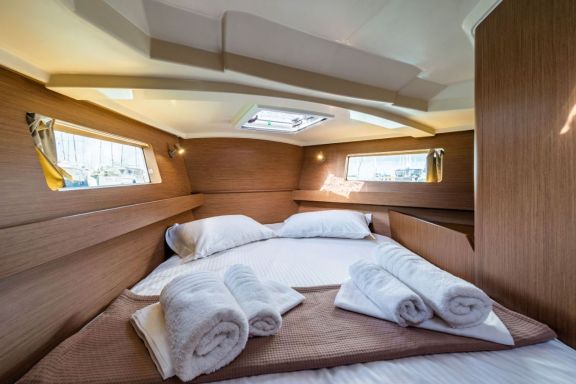 Image of Elena yacht #20