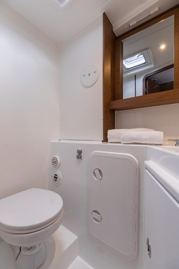 Image of Happy Key yacht #19