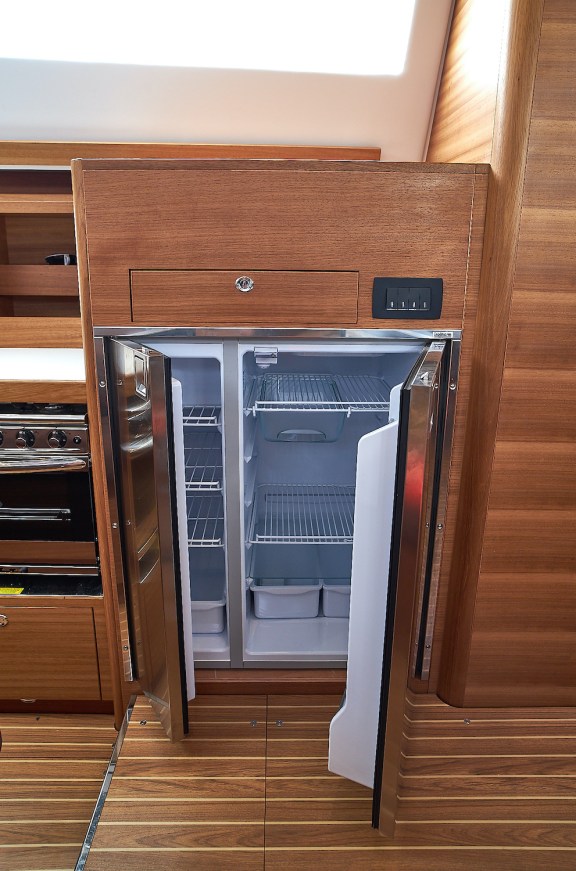 Image of Enya yacht #12