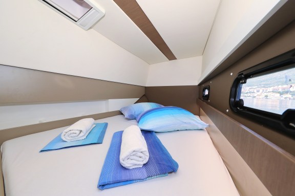 Image of Avaler yacht #13