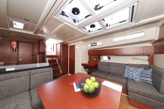 Image of Amarena yacht #13