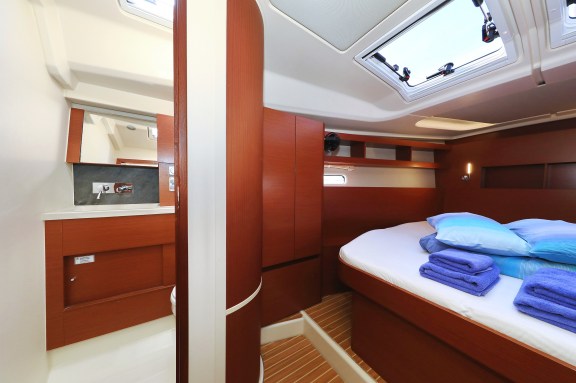 Image of Amarena yacht #17