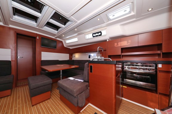 Image of Isabelle yacht #11