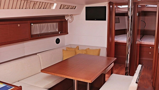 Image of Pherousa yacht #7