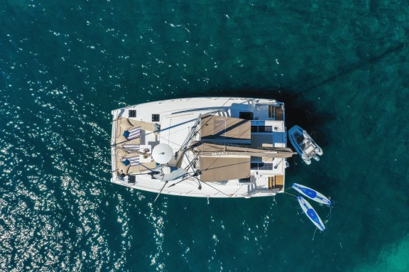 Image of Vaya Con Dios yacht #5