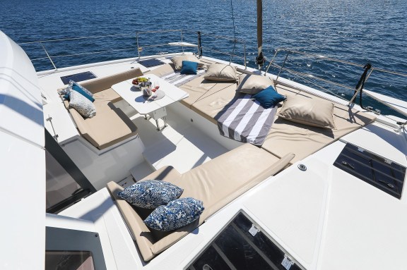 Image of Vaya Con Dios yacht #13