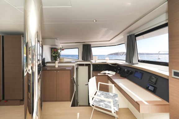 Image of Vaya Con Dios yacht #29