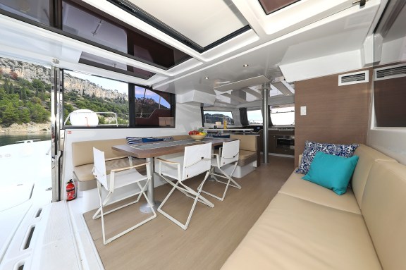 Image of Salty Dragon yacht #18
