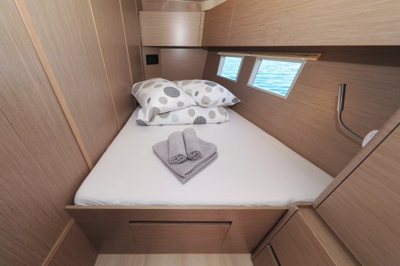 Image of Mivasa (ex. Maxine I) yacht #13