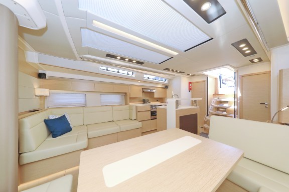 Image of Nausicaa II yacht #18