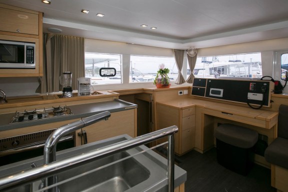 Image of King Lewis yacht #13