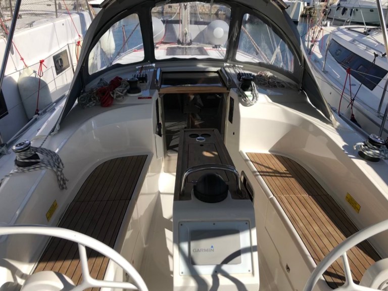 Image of Althea yacht #4