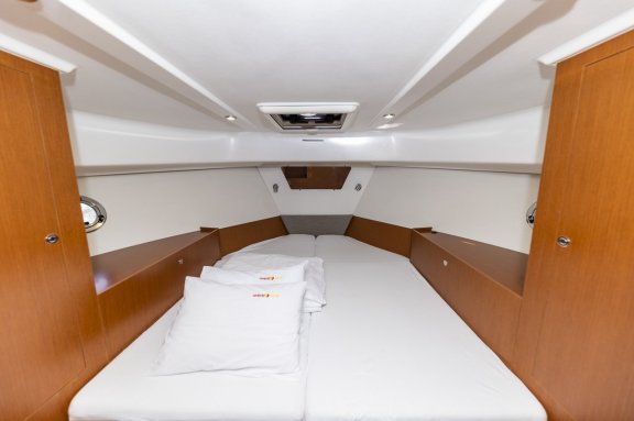 Image of Blue Sky yacht #15