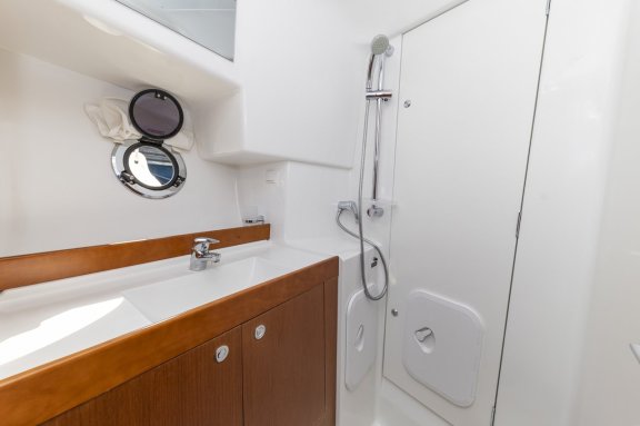 Image of Blue Sky yacht #18