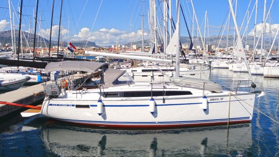 Image of Artina yacht #6