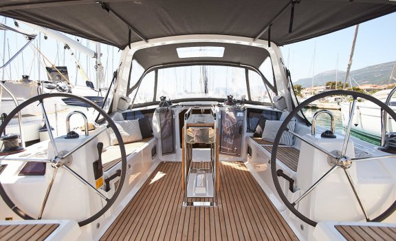 Image of Ema III yacht #4