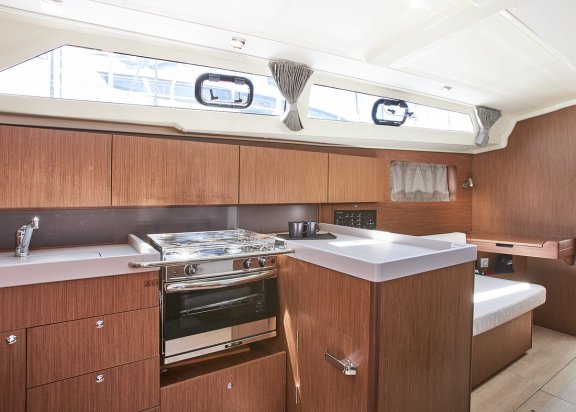 Image of Ema III yacht #9