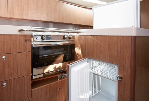 Image of Ema III yacht #11