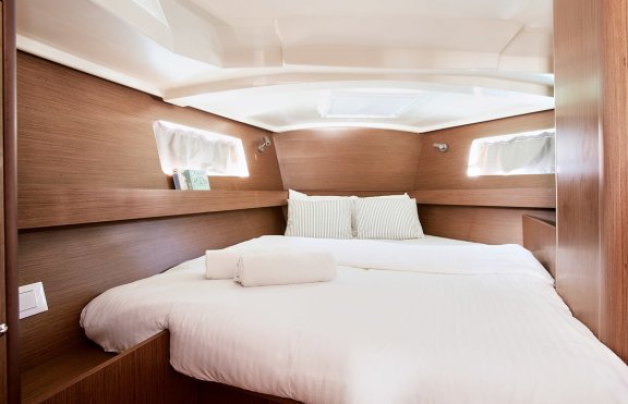 Image of Ema III yacht #13