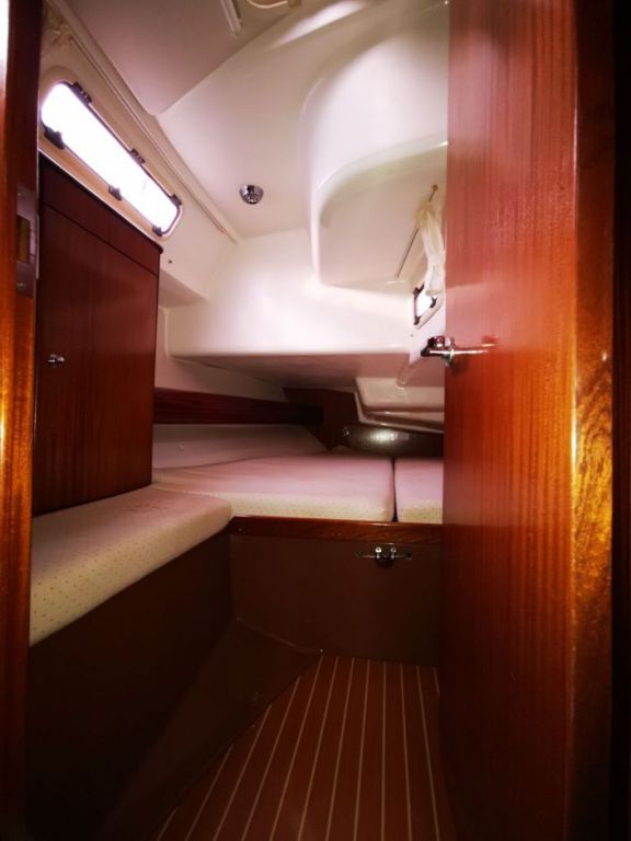 Image of Gin yacht #8