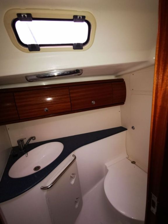 Image of Gin yacht #10