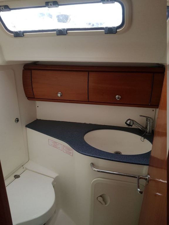 Image of Gin yacht #9