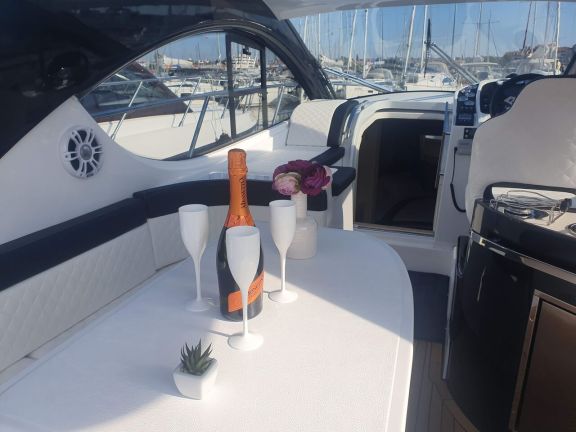 Image of Aero yacht #5