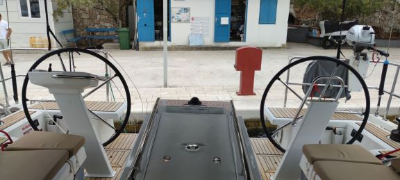 Image of Everest yacht #9