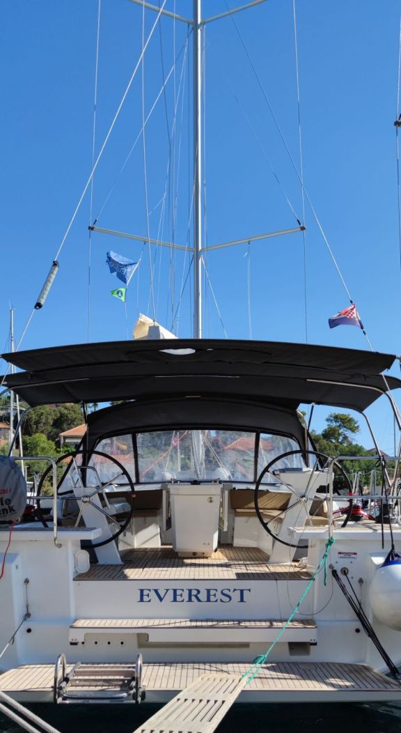 Image of Everest yacht #13