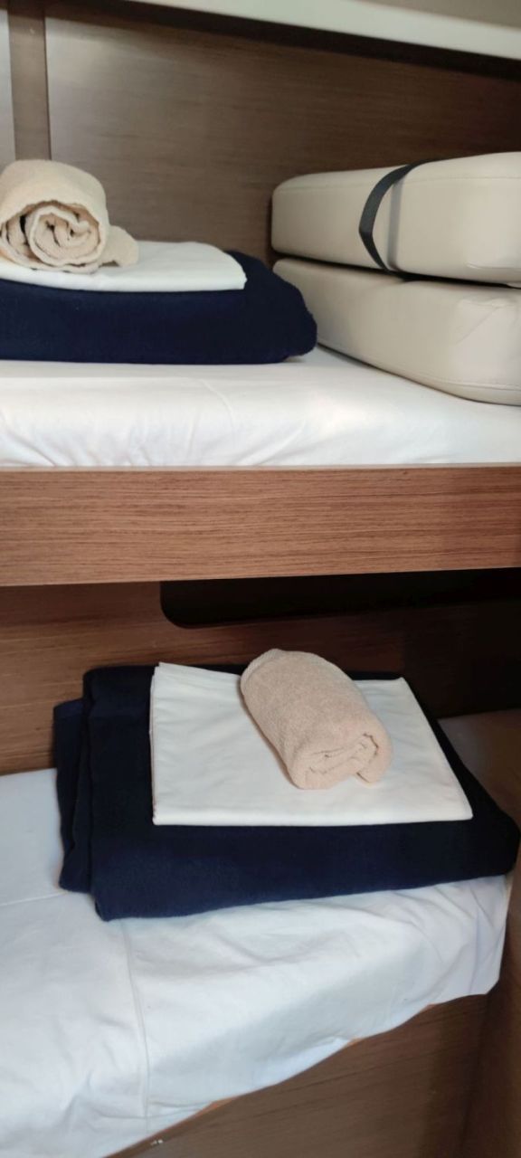 Image of Everest yacht #21