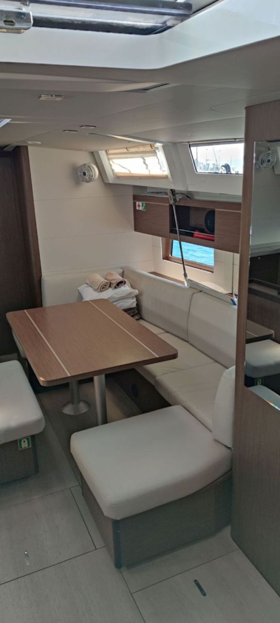 Image of Everest yacht #24