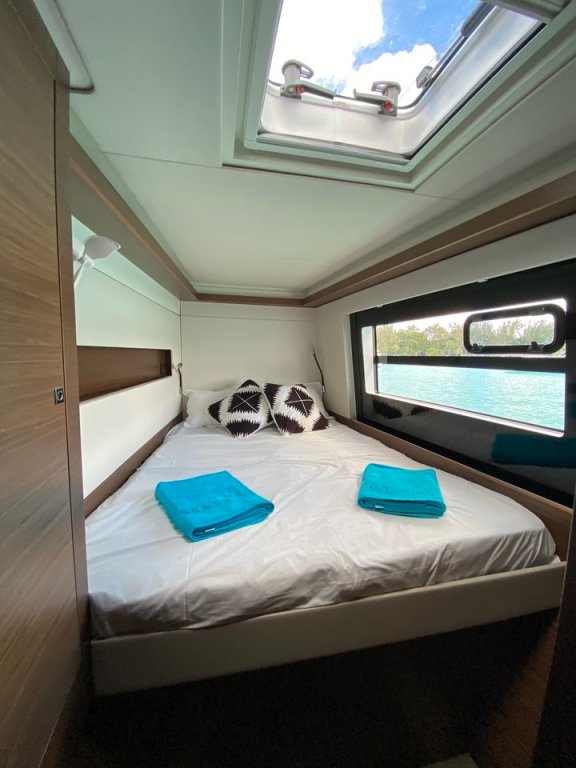 Image of Sea Spirit II yacht #21