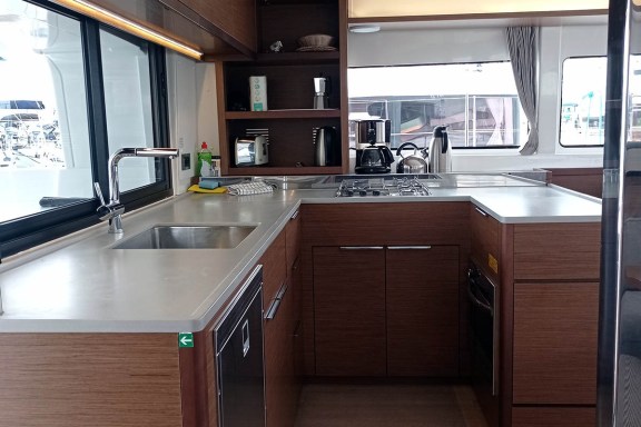 Image of Genie yacht #13