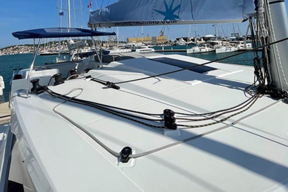 Image of Barramundi III yacht #11