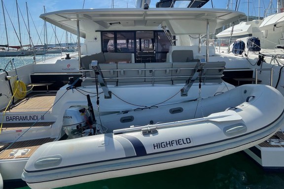 Image of Barramundi III yacht #4