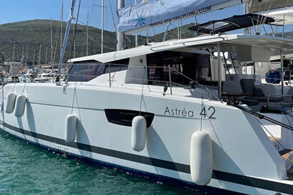 Image of Barramundi III yacht #17