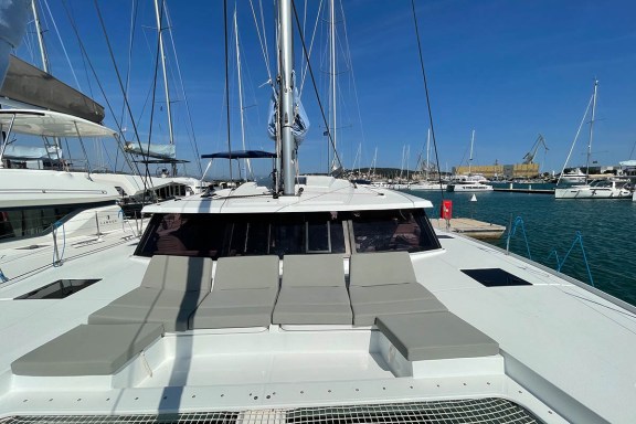 Image of Barramundi III yacht #25