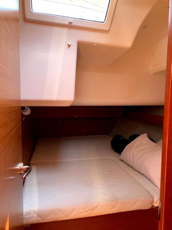 Image of Adventure Planet yacht #8