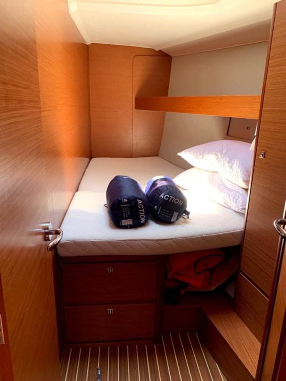 Image of Adventure Planet yacht #7