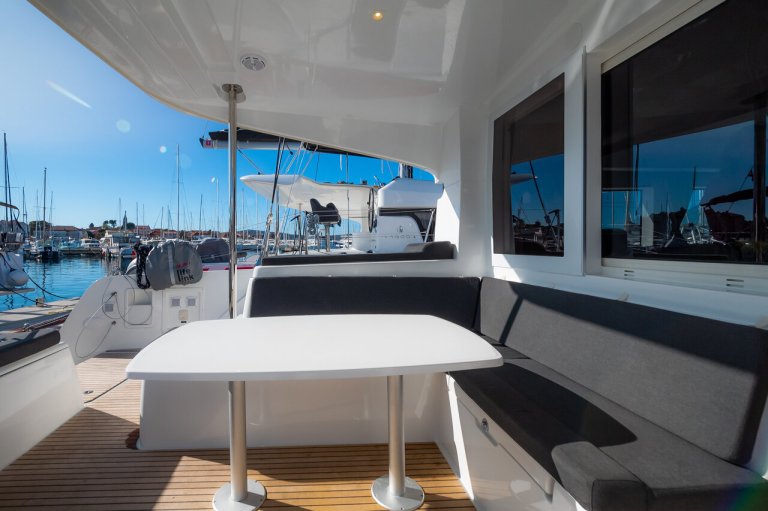 Image of Chingi Lingy yacht #6