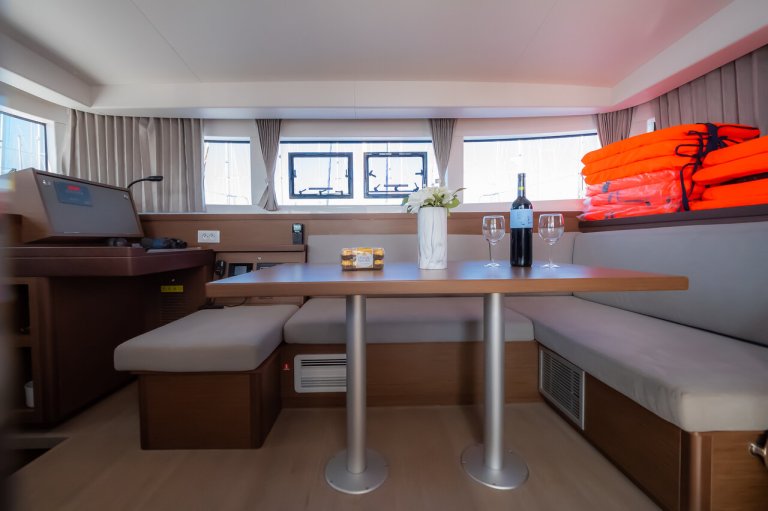 Image of Chingi Lingy yacht #11