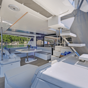 Image of Lady Amanda yacht #4