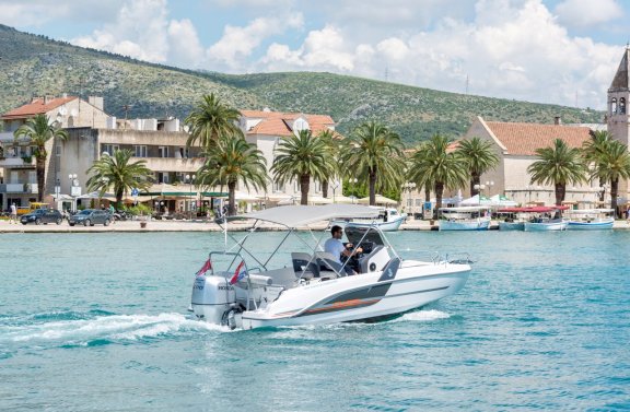 Image of No Name yacht #10